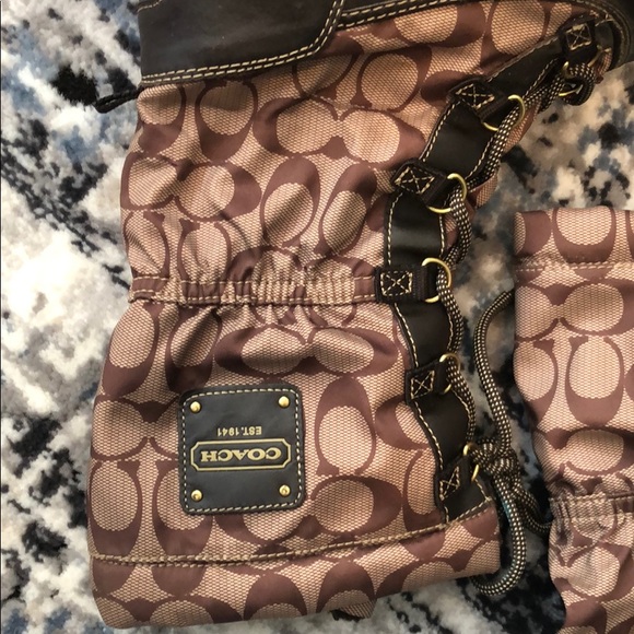 Coach Signature Brown and Khaki Shane Winter Boots - Picture 8 of 10